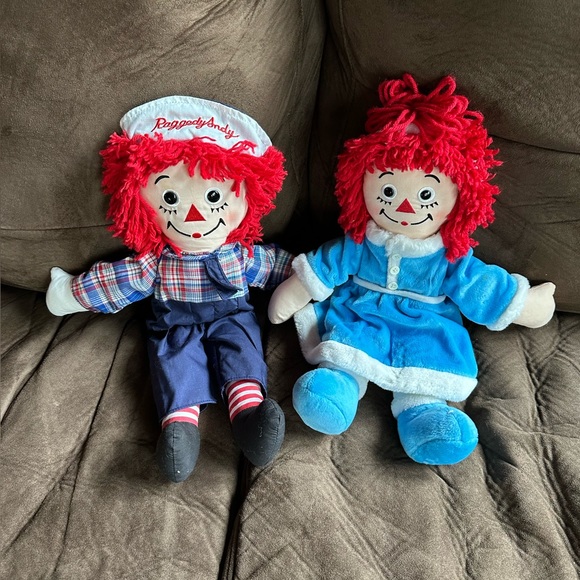 Vintage Raggedy Ann and Andy Dolls - Picture 1 of 9
